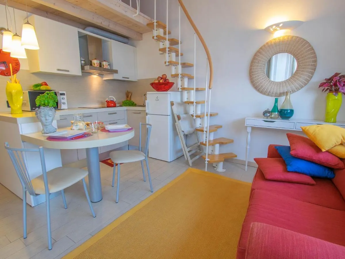 Apartment Cherubino - Stunning Lake View With Swimming Pool Parzanica